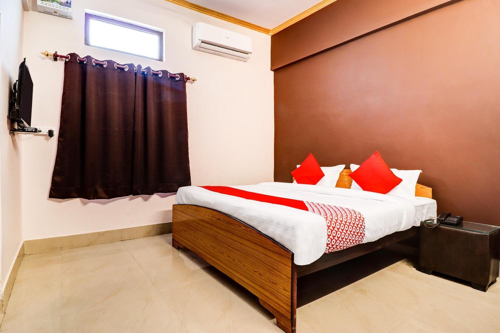 Hotel O Star City Hotel Ayodhya Exteriér fotografie