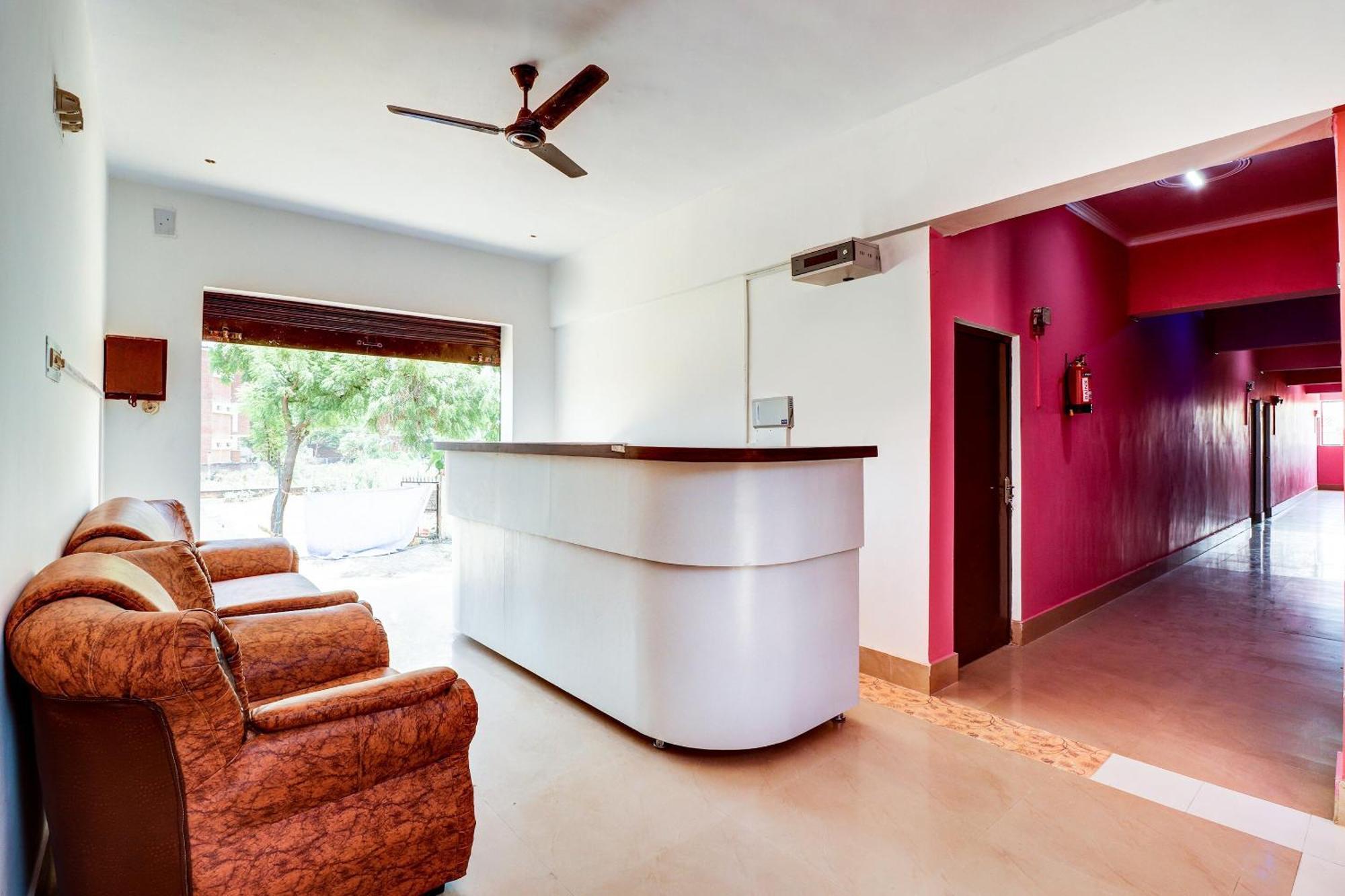 Hotel O Star City Hotel Ayodhya Exteriér fotografie