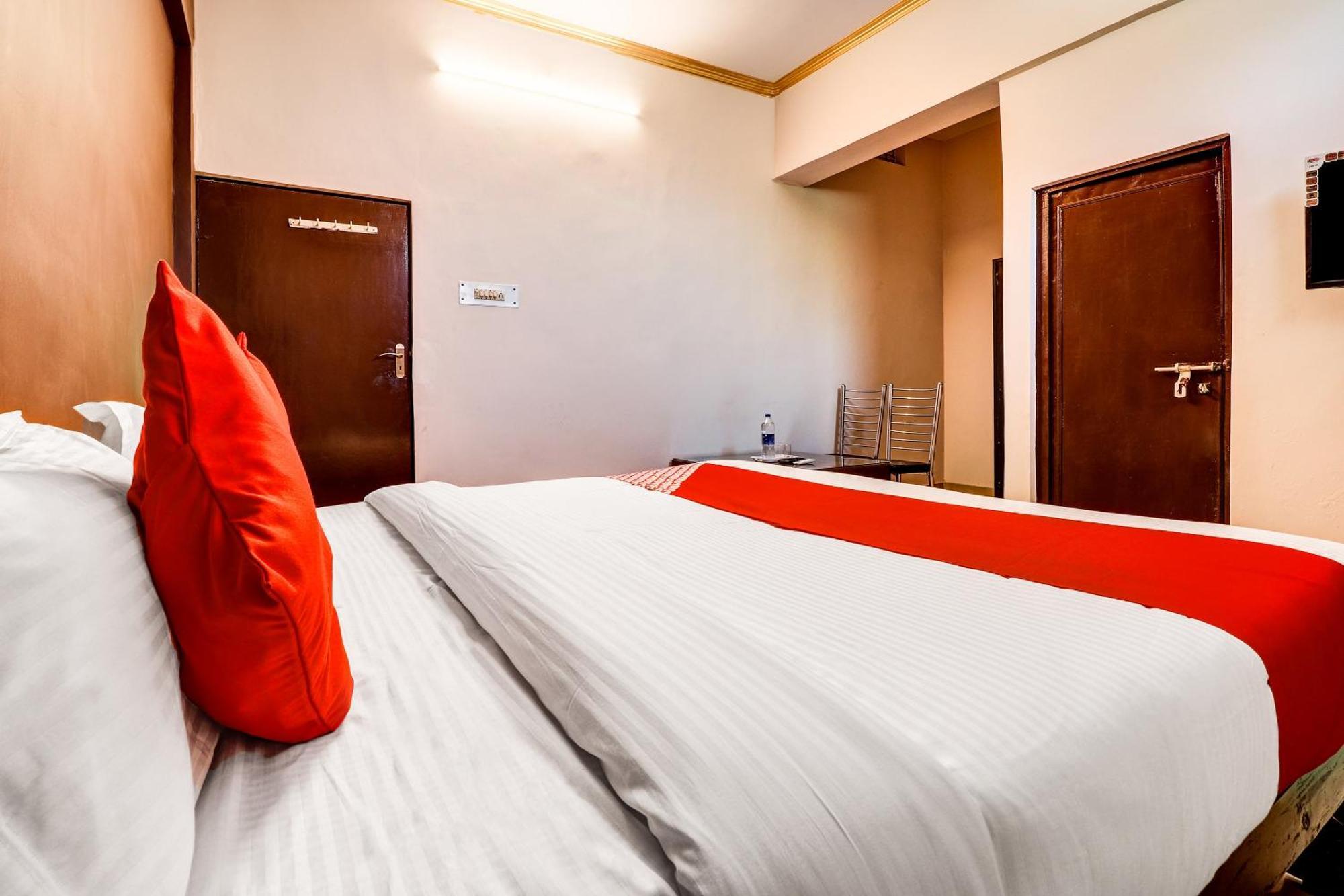 Hotel O Star City Hotel Ayodhya Exteriér fotografie